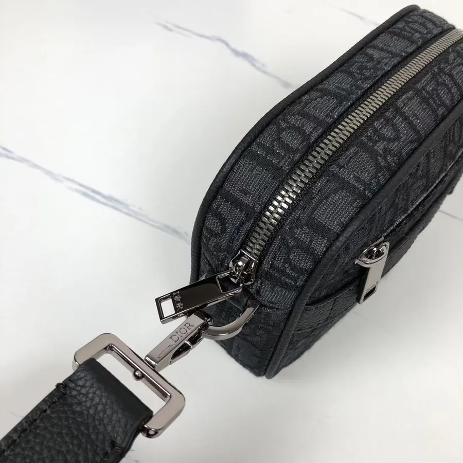 Holdmark Safari Mini Messenger Bag