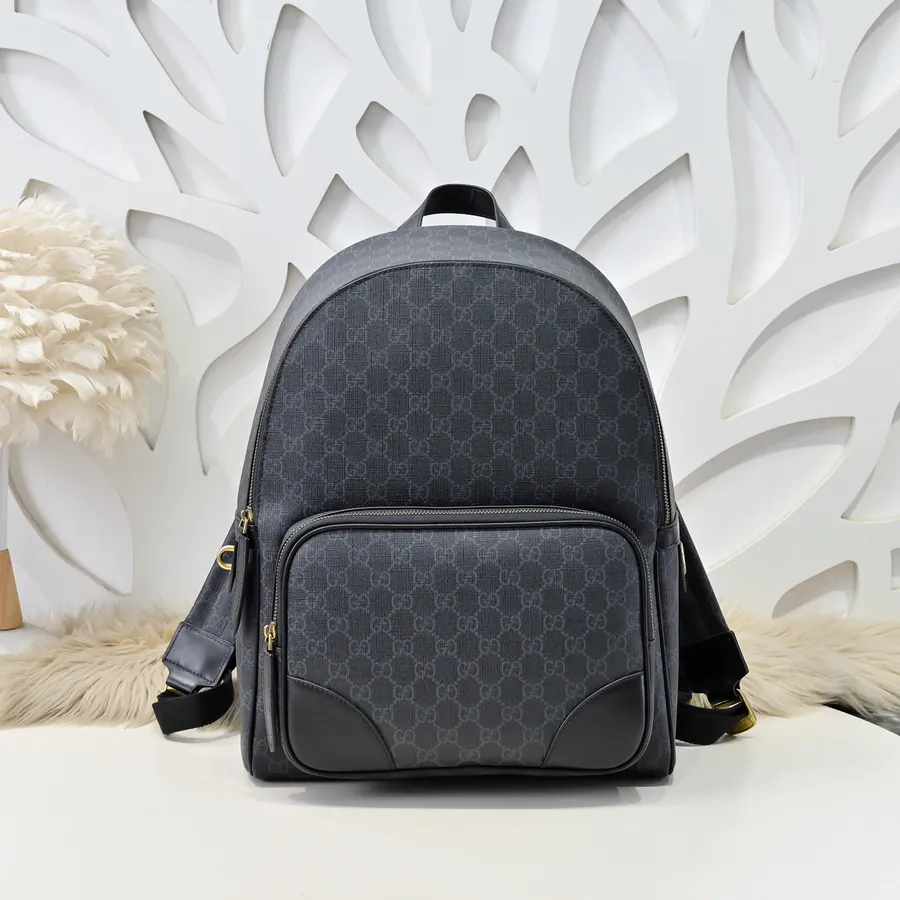 Gucci New Double Shoulder Bag Luxurious Leather and Elegant Hardware