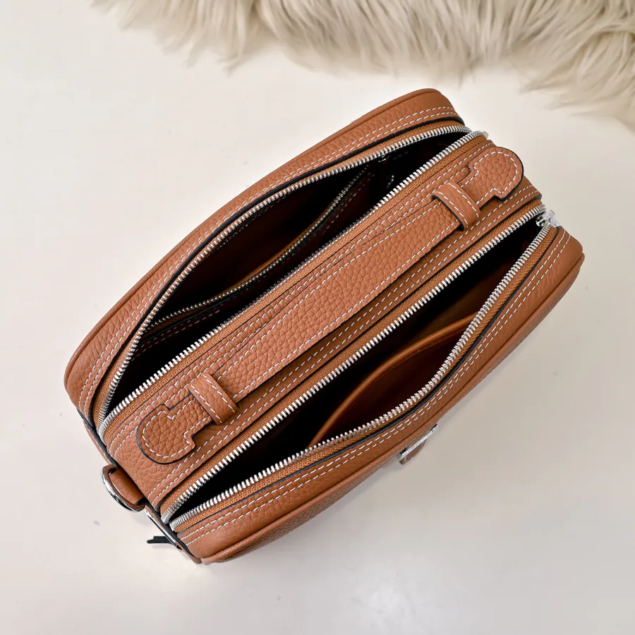 Hermes Men's Crossbody Bag Premium Calfskin, Elegant Hardware