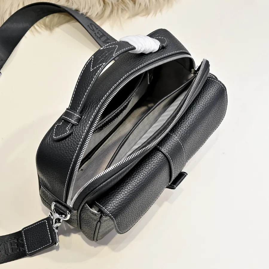 Hermes Men's Crossbody Bag Premium Calfskin, Comfortable Fit