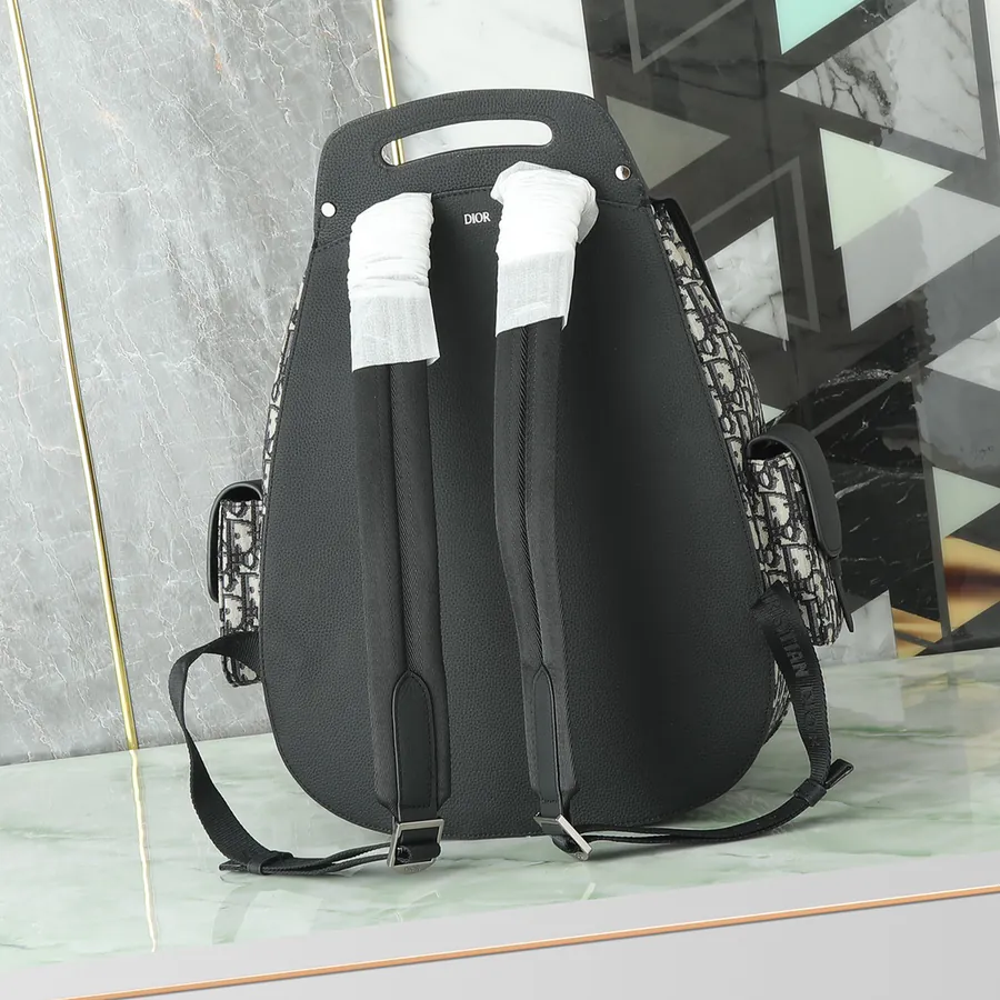 Large Gallop Shoulder Bag with Saddle Style