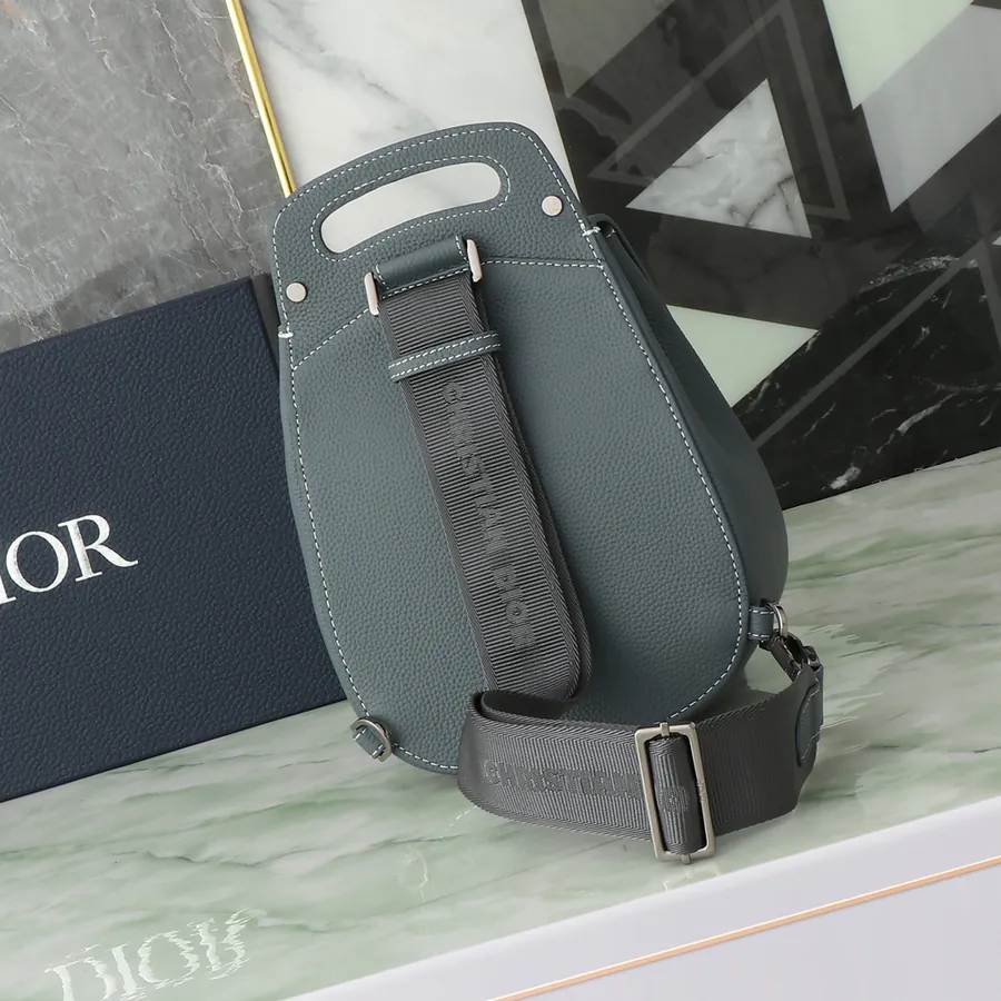 Gallop Shoulder Bag Elegant and Stylish