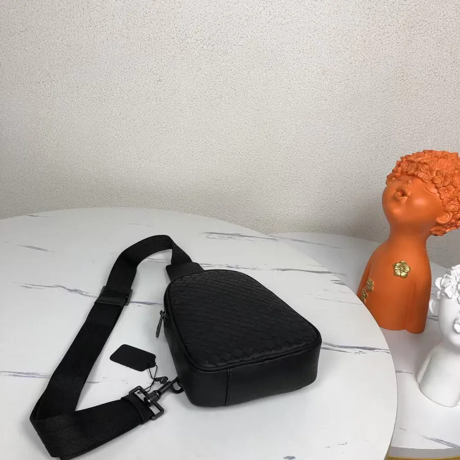 360 Bv Men's Chest Bag Minimalist Design