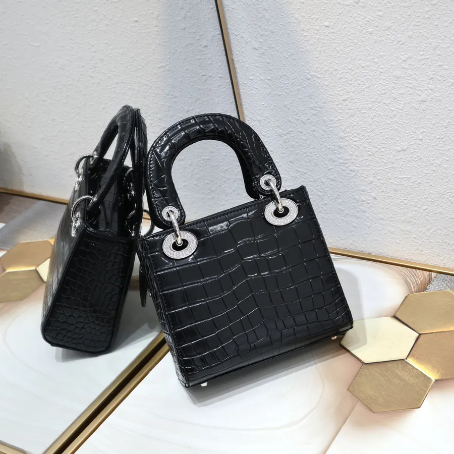 Mini Lady Classic Diamond 3 Compartment Wallet