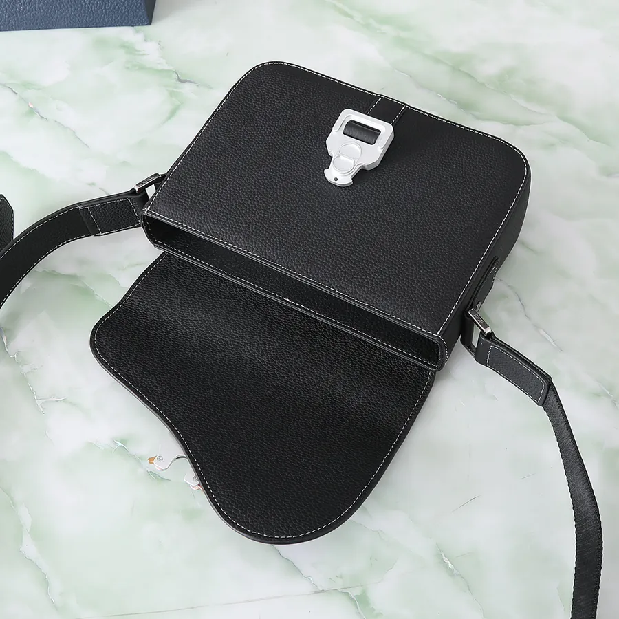 DIOR Bucket Bag in Black Full Leather