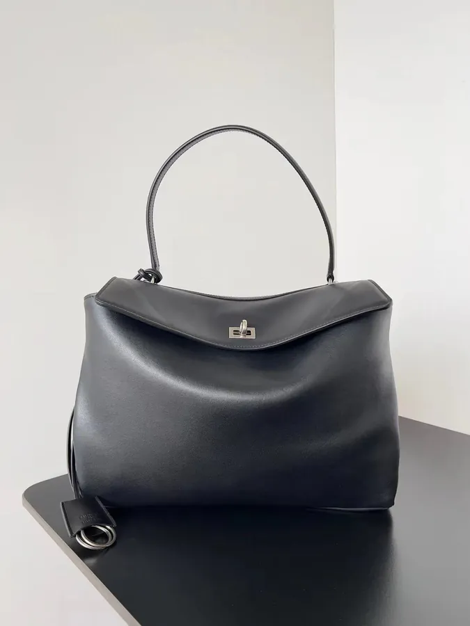 BaleNCIAGA Rodeo Large Bucket Bag with Grained Calfskin