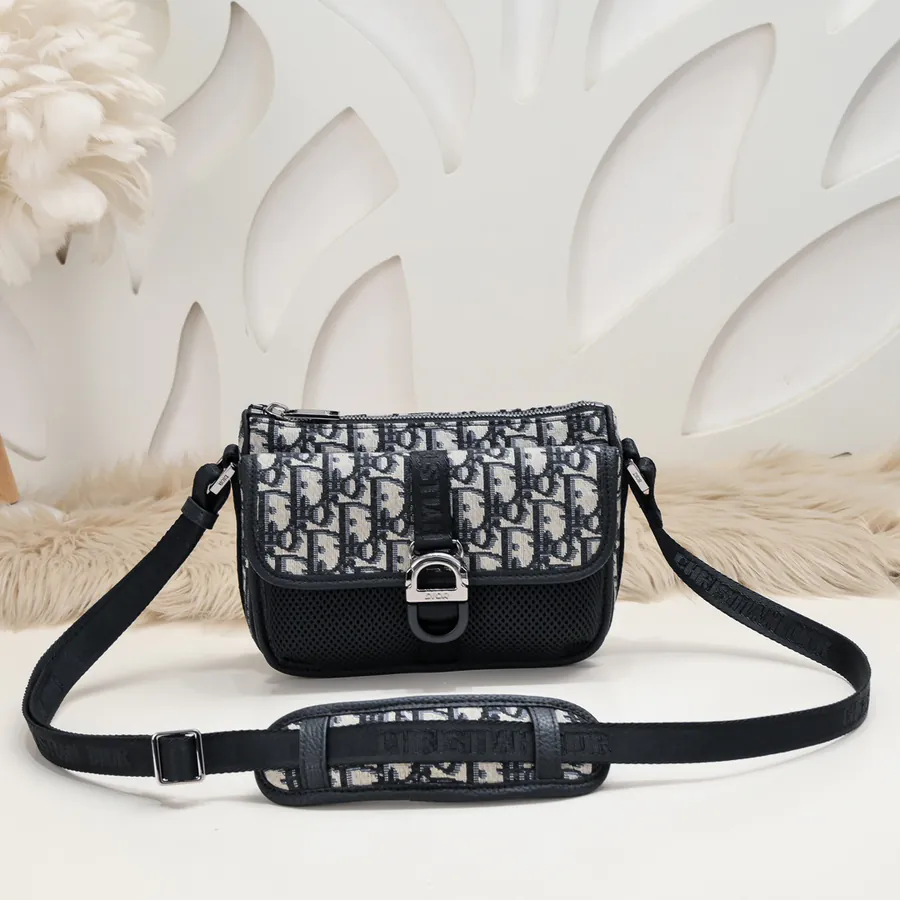 Men's Shoulder Bag with Crossbody Strap D908 Autumn Collection