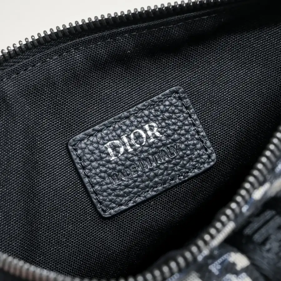 Men's Shoulder Bag with Crossbody Strap D908 Autumn Collection