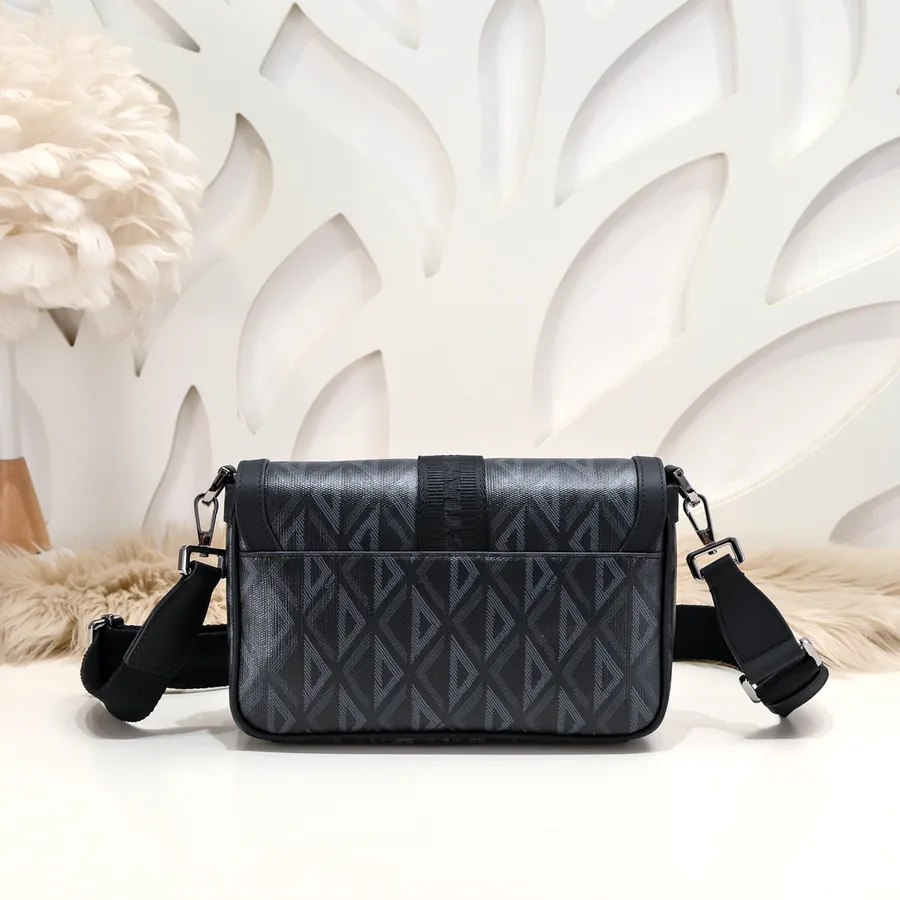 Hit the Road Messenger Bag New Season Design