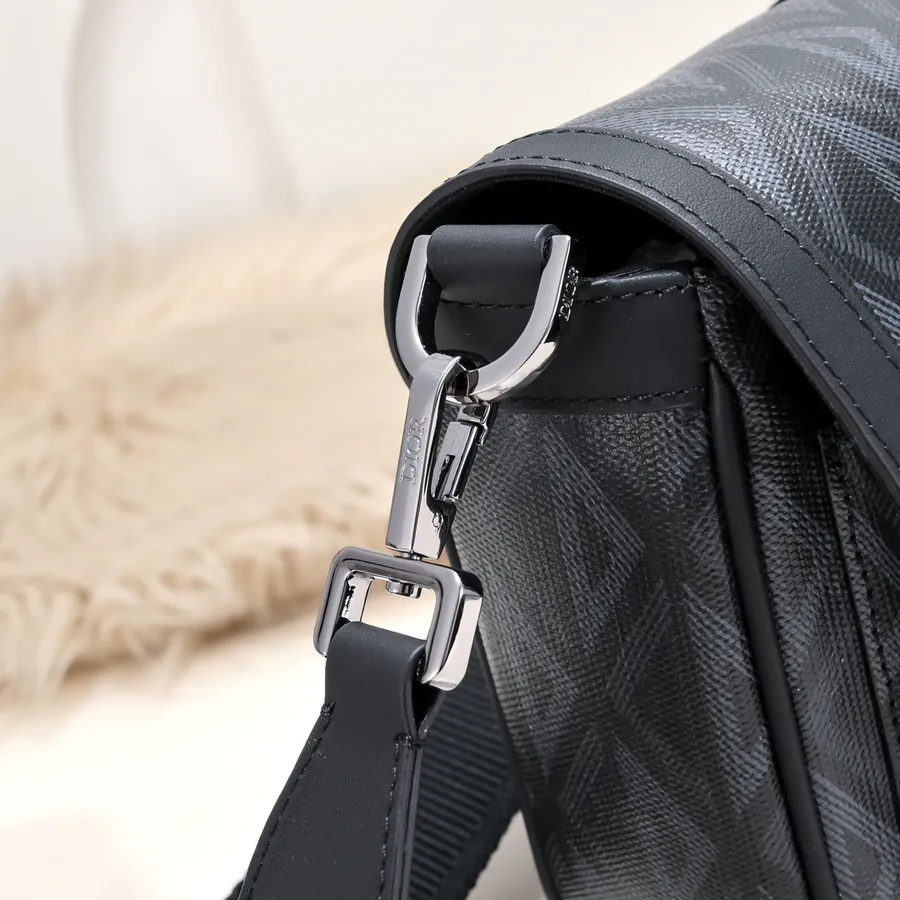 Hit the Road Messenger Bag New Season Design
