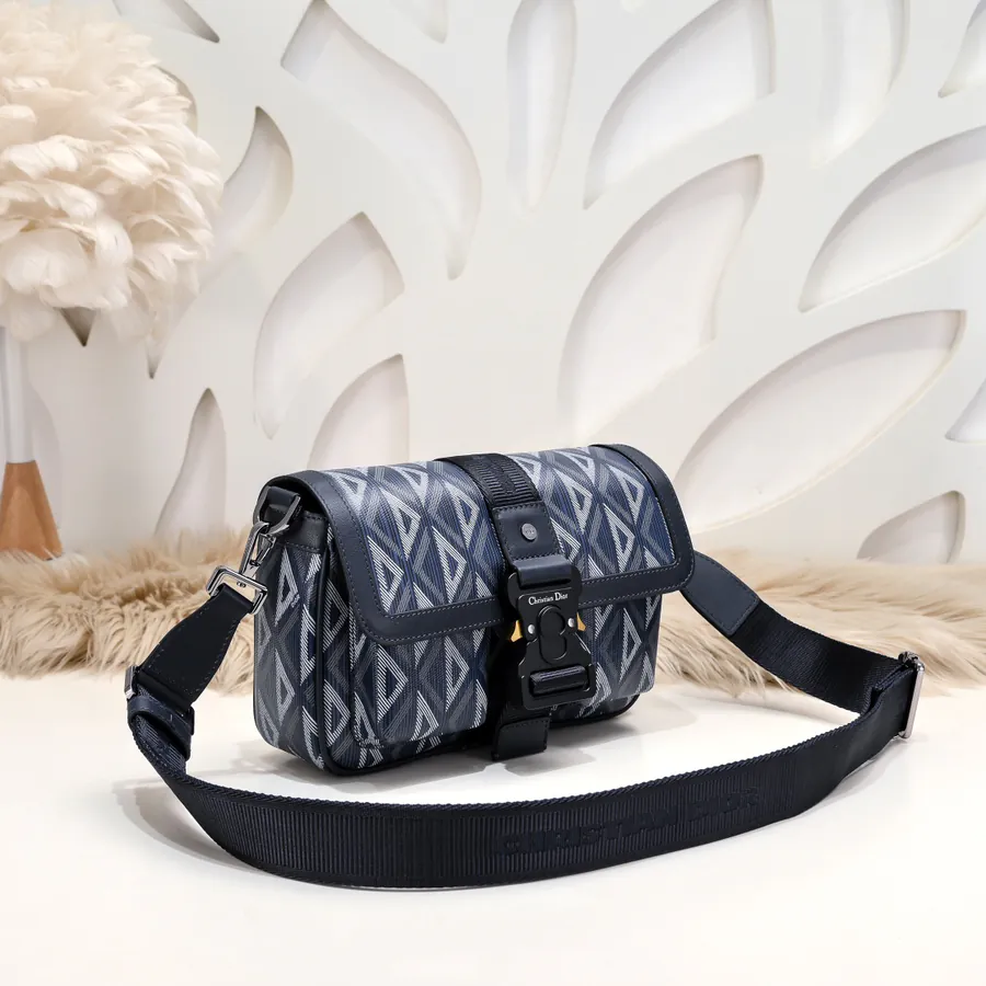 Hit the Road Messenger Bag New Season Design