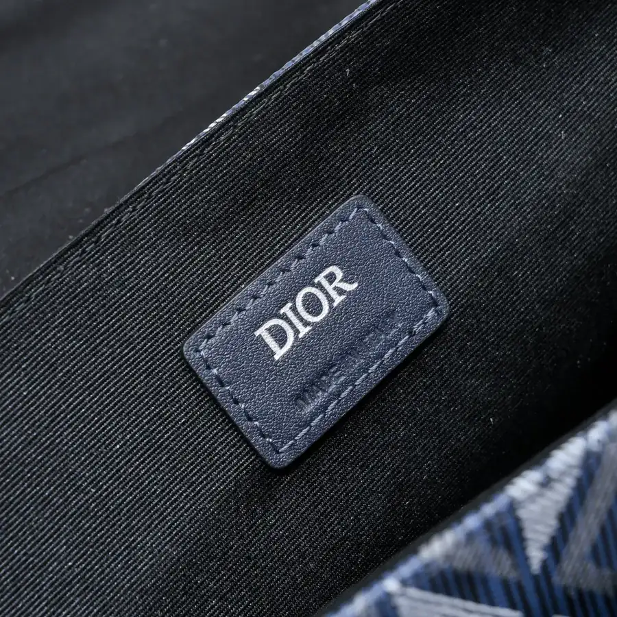 Hit the Road Messenger Bag New Season Design