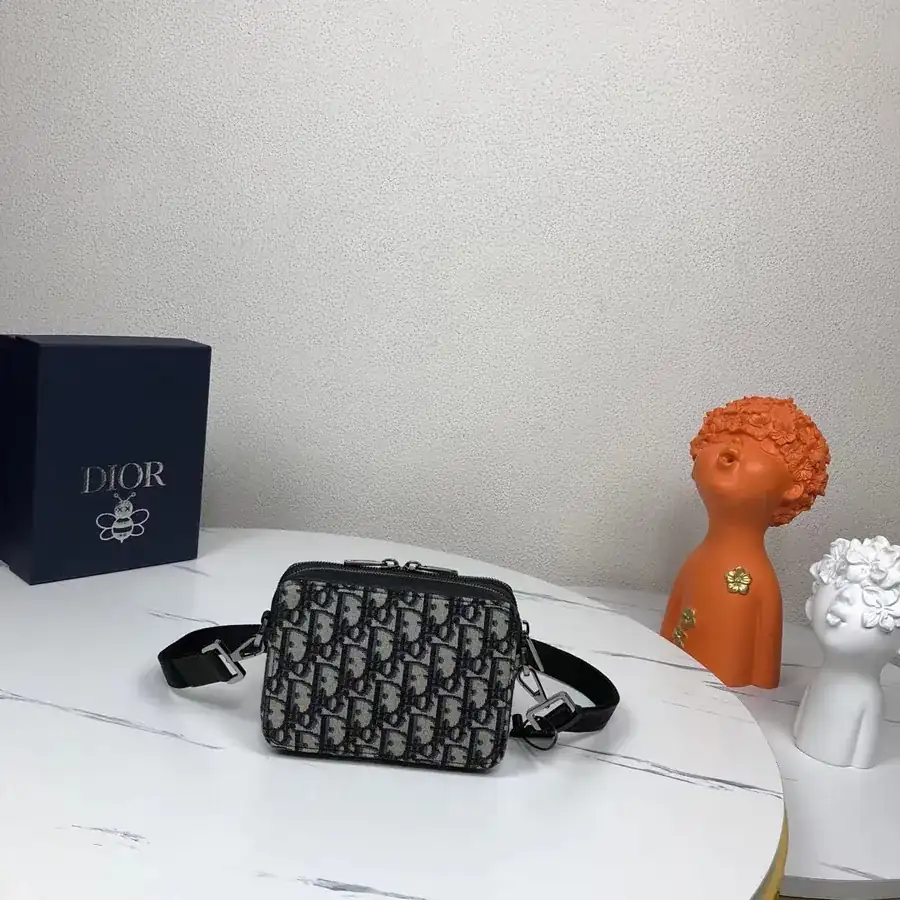 House Oblique Design Cosmetic Bag 1967 Vintage Style