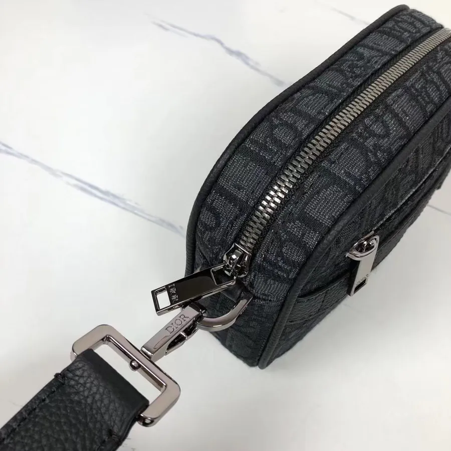 Holdmark Safari Mini Messenger Bag