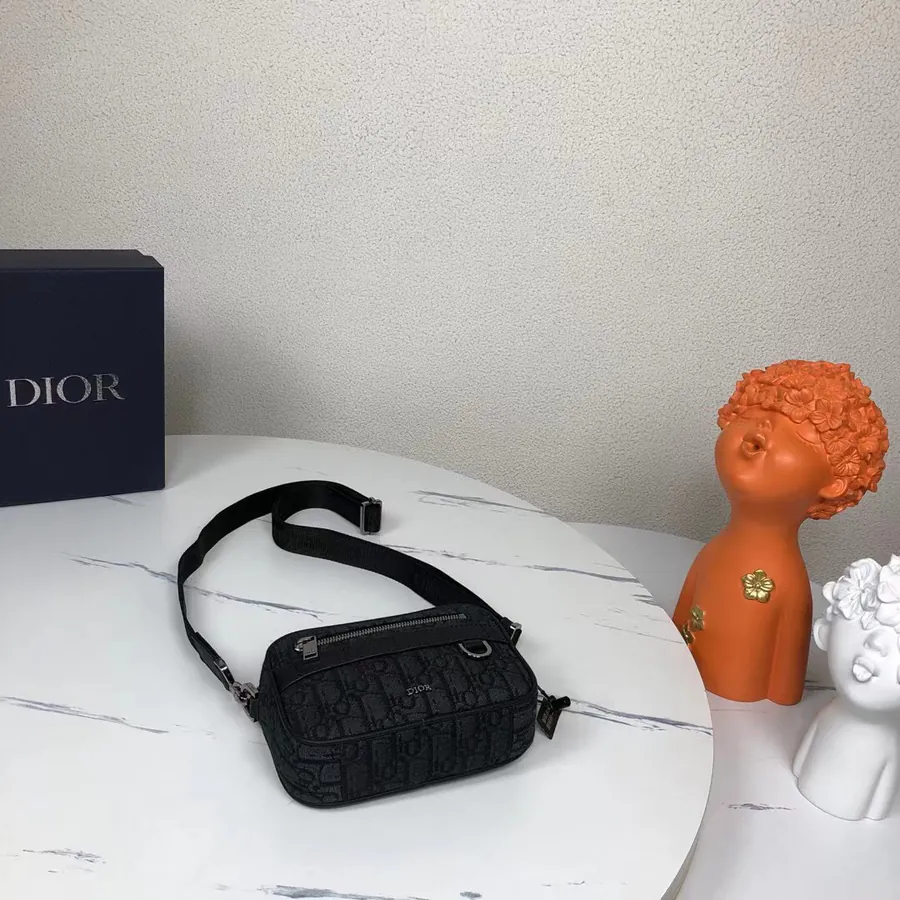Holdmark Safari Mini Messenger Bag