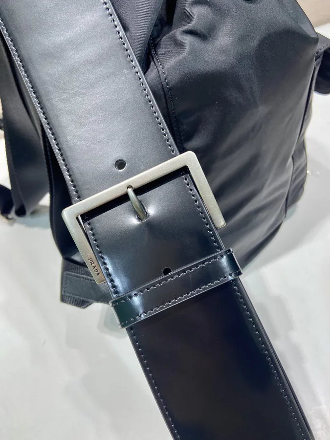 Re Nylon Double Shoulder Bag with Detachable Shiny Strap