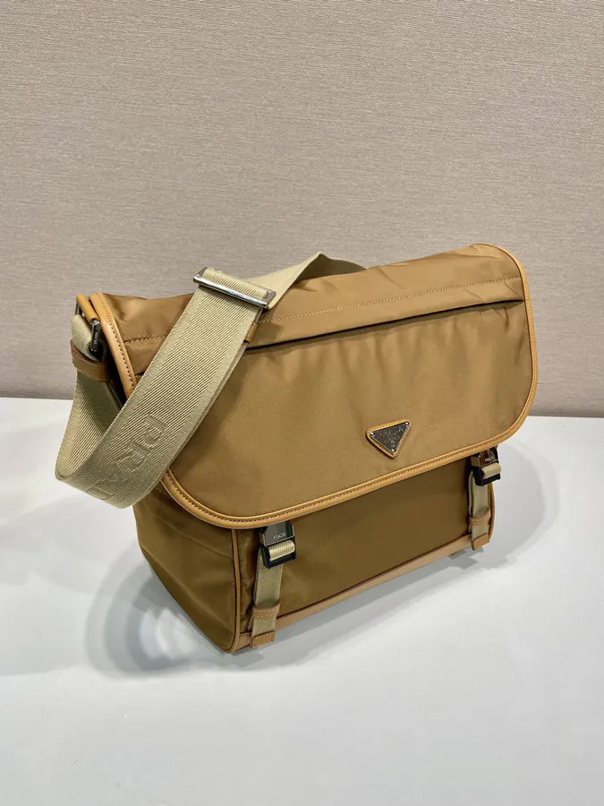 New Postman Bag 2VD052A in Large Size