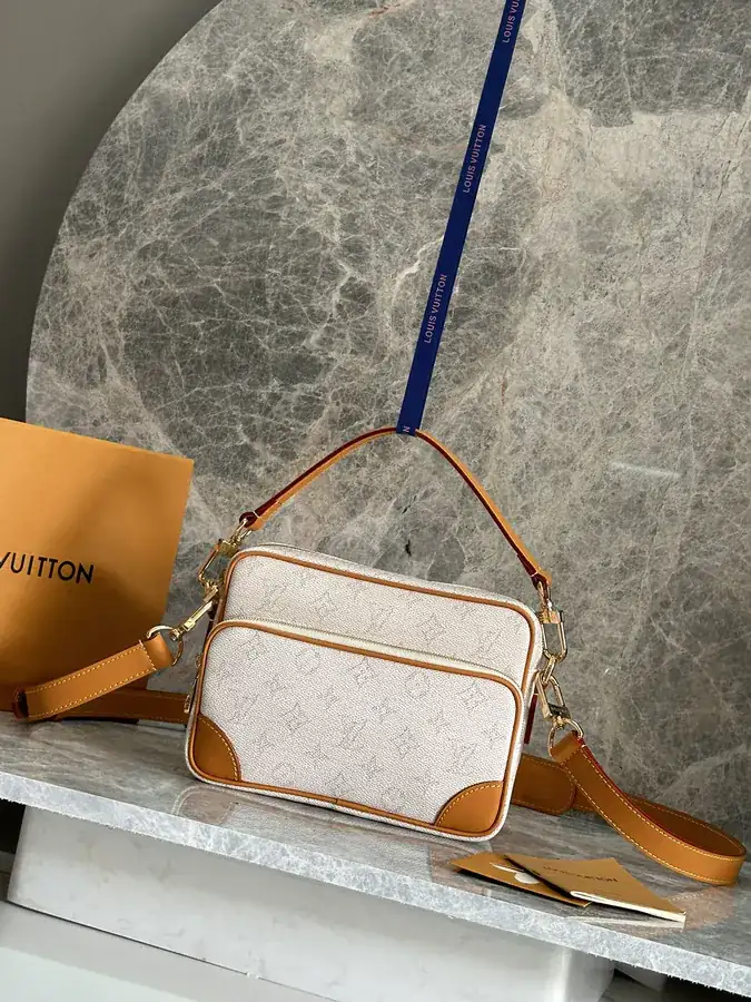 Pharrell Williams Vintage Style Nil Crossbody Bag