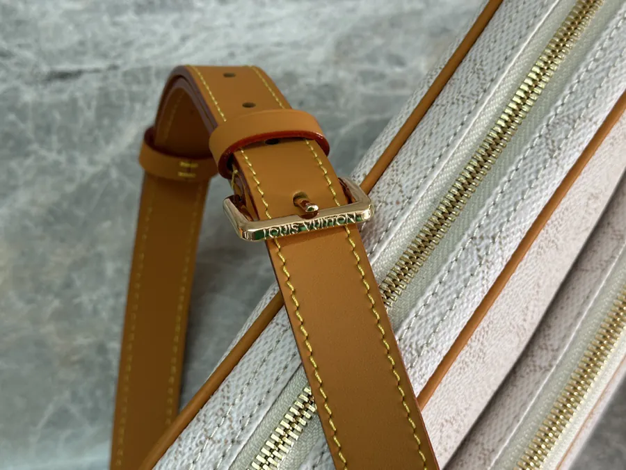 Pharrell Williams Vintage Style Nil Crossbody Bag