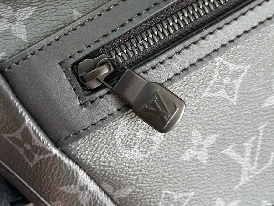 Top Original Messenger Voyager PM Jm Bag