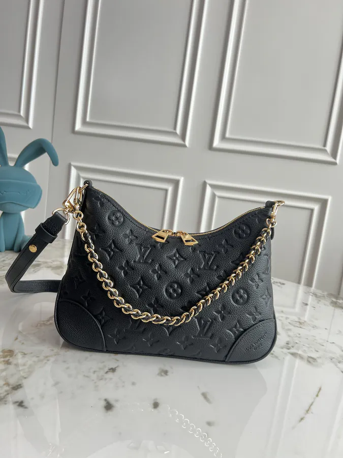 Exclusive Background Dynamic Chip Handbag