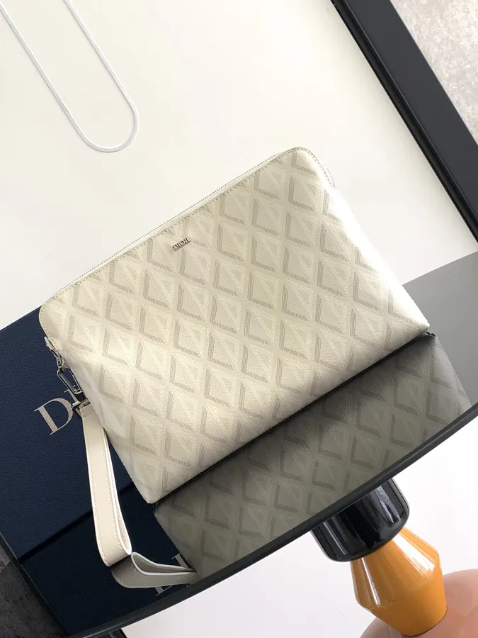 Marc Bohan Diamond Pattern Handbag A5 Size, Elegant and Minimalist