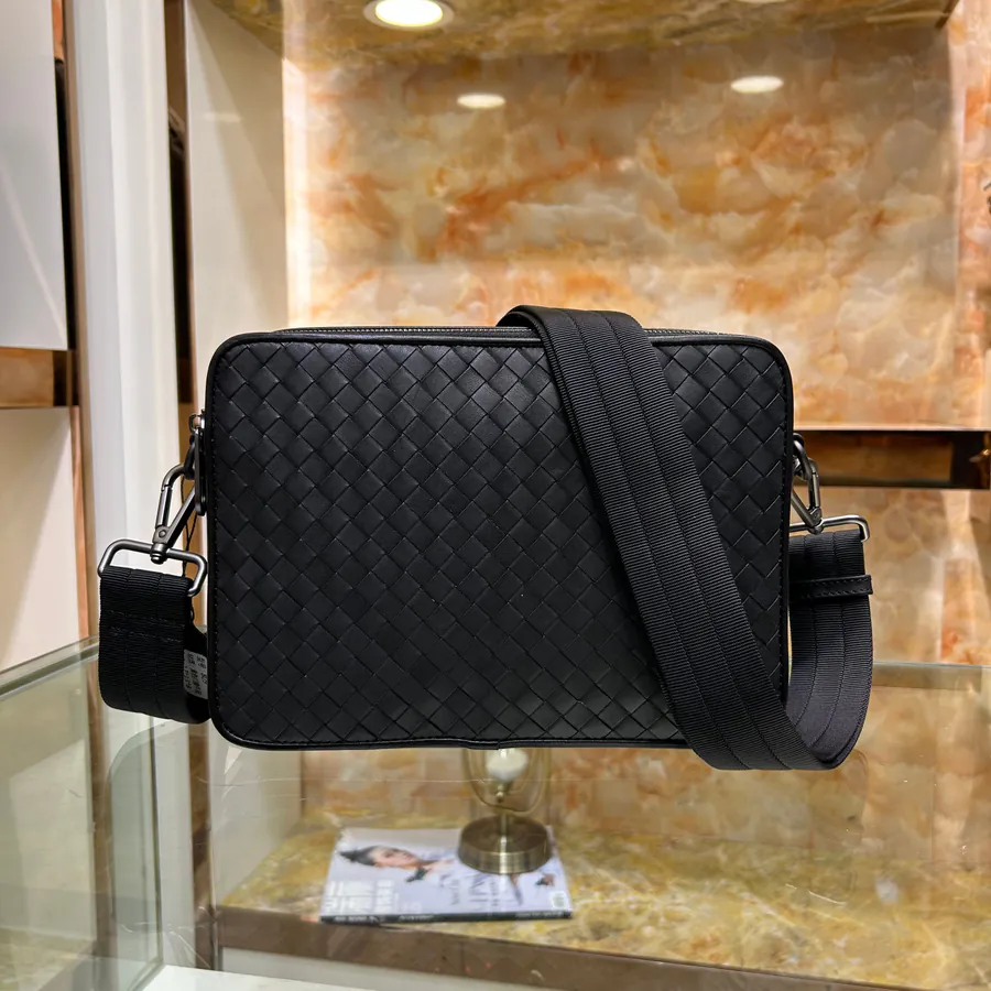 BV Latest Men's Crossbody Bag Premium Quality