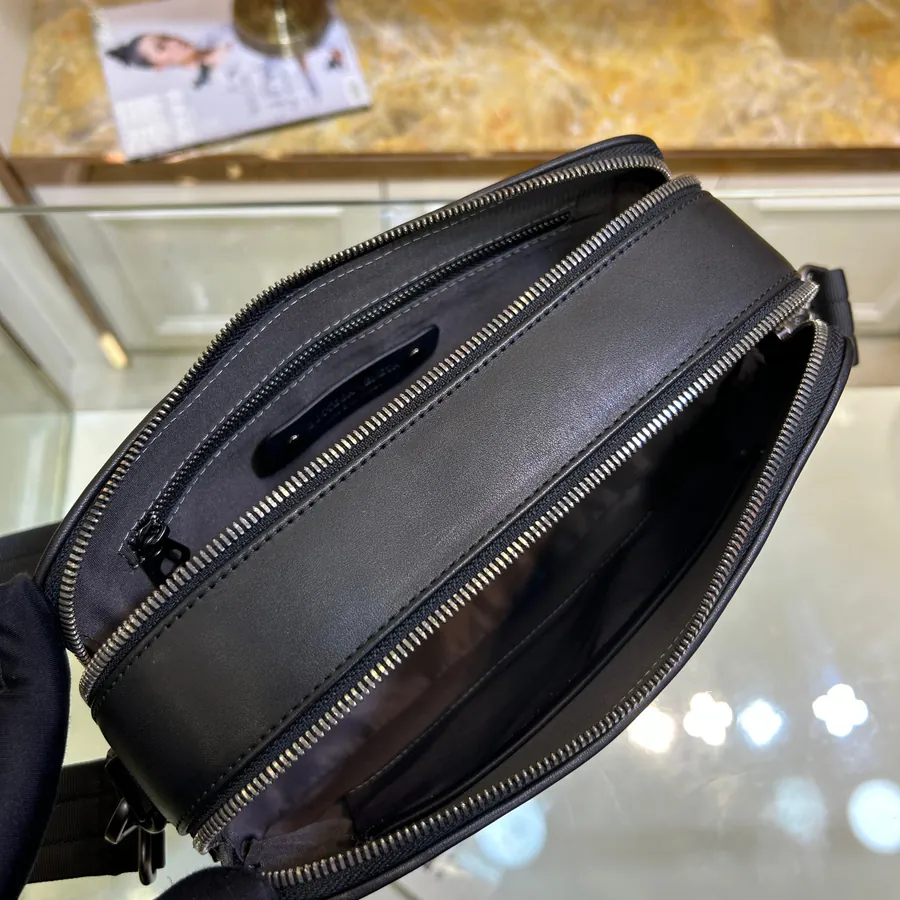 BV Latest Men's Crossbody Bag Premium Quality