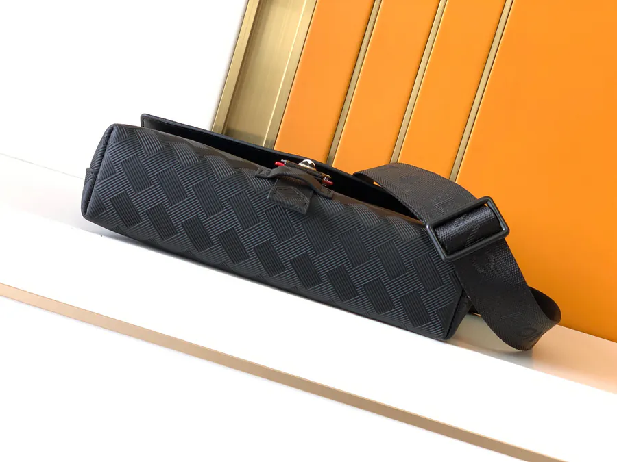 Mondrian New Crossbody Bag in Black Grained Calfskin