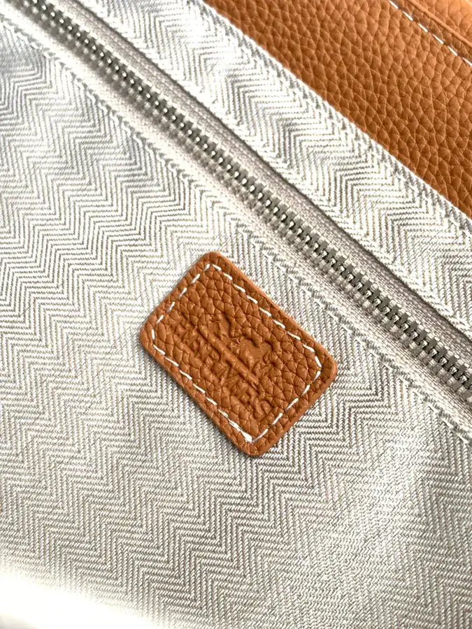 New Business Bag 6093 1B, Tawny