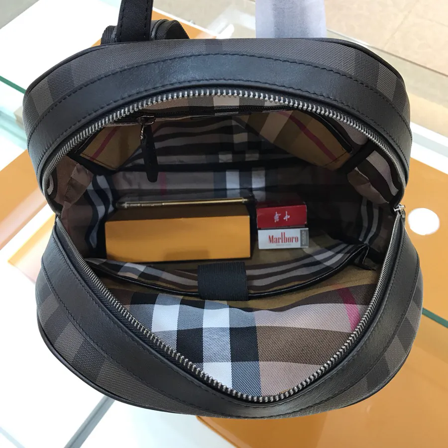 BURBERRY Premium Shoulder Bag with Grained Calfskin