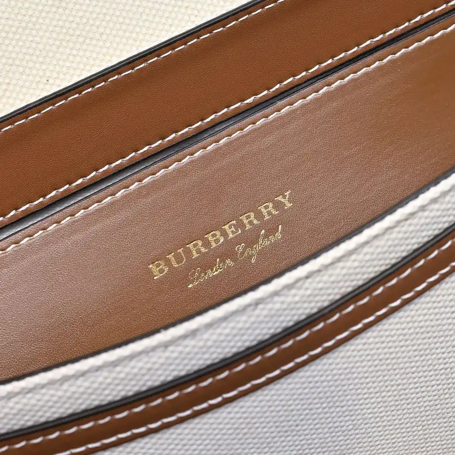 Burberry Shoulder Bag Classic Style, Premium Quality