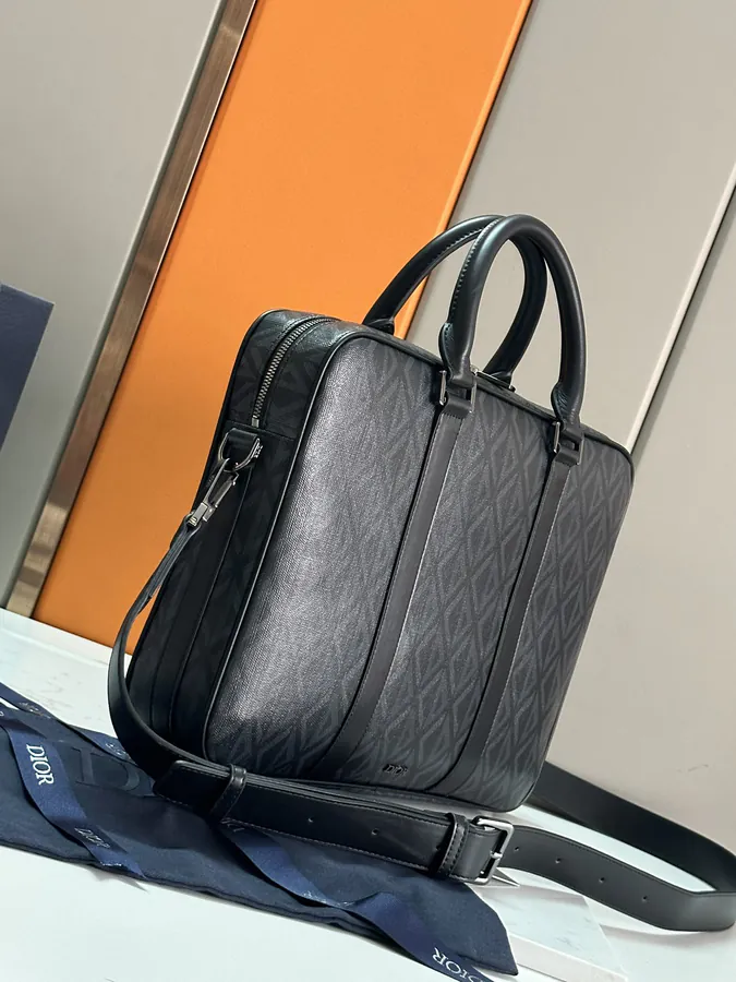 Dior 2024 Autumn Collection Bucket Bag Black Canvas