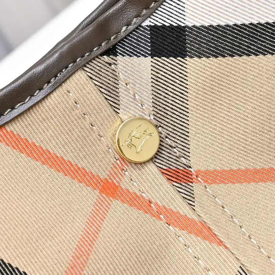 Burberry New Hobo Bag with Detachable Compartment