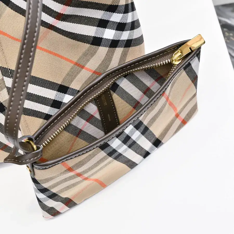 Burberry New Hobo Bag with Detachable Compartment