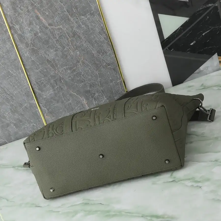 Dior Weekender 40 Handbag Classic Elegance