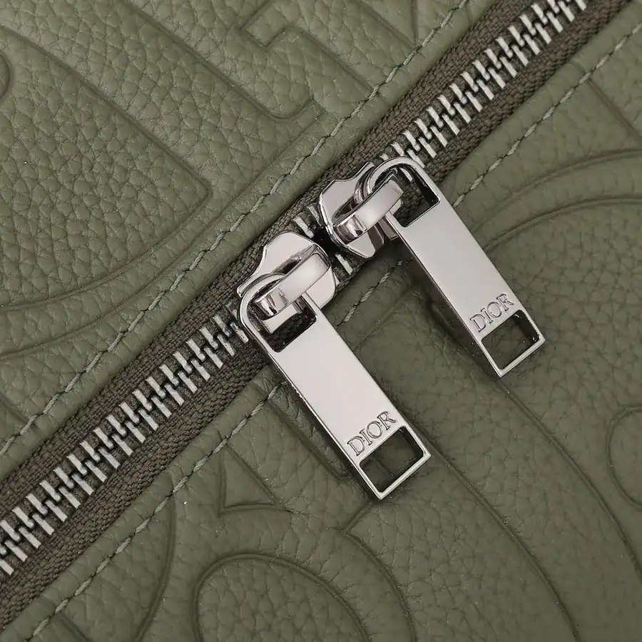 Dior Weekender 40 Handbag Classic Elegance