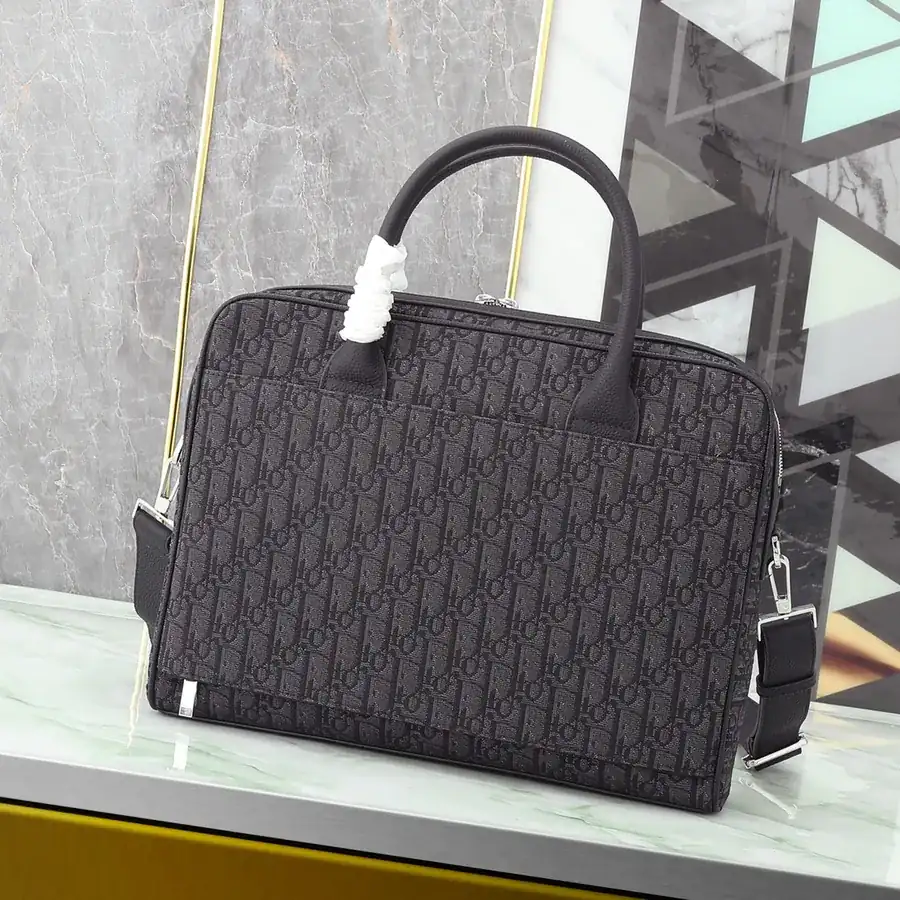 Dior Bucket Bag with Internal Chip Original Quality