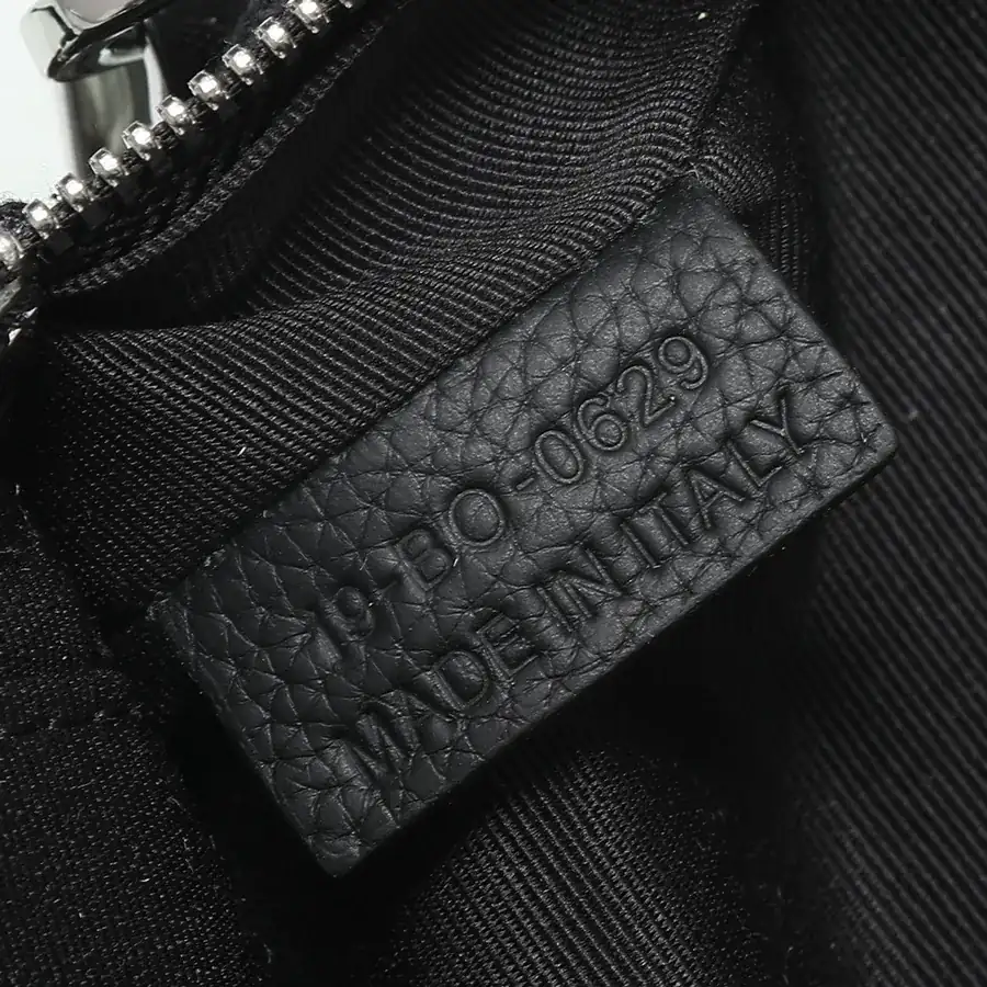 Safari Oblique Print Crossbody Bag with Grained Leather Strap