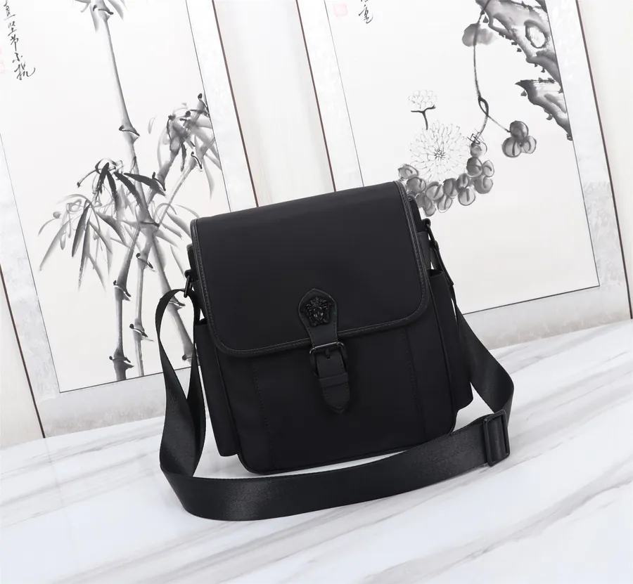 VSC Dolce Shoulder Bag with Functional Pockets