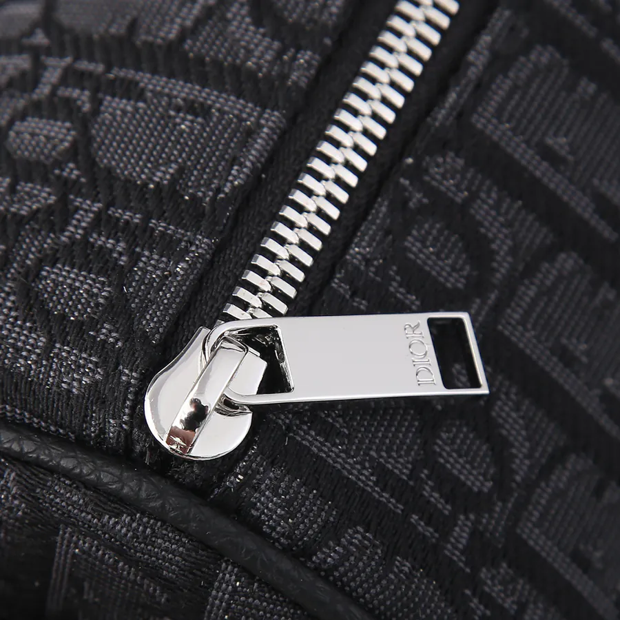 Roller Oblique Men's Shoulder Crossbody Bag with Box