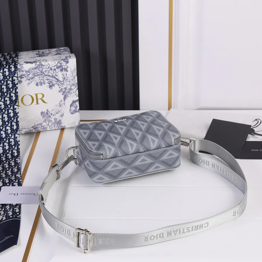 Di0R Oblique 2024 Double Zip Camera Bag