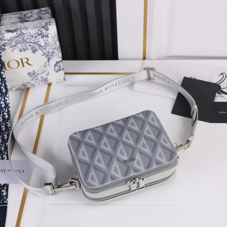Di0R Oblique 2024 Double Zip Camera Bag