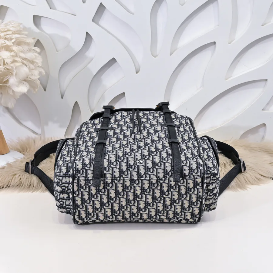 Hit The Road Flip Cover Backpack with Oblique Print
