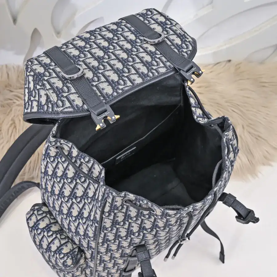 Hit The Road Flip Cover Backpack with Oblique Print