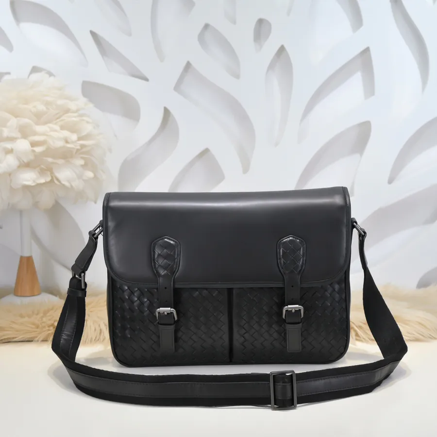 New Men's Crossbody Bag Premium Quality
