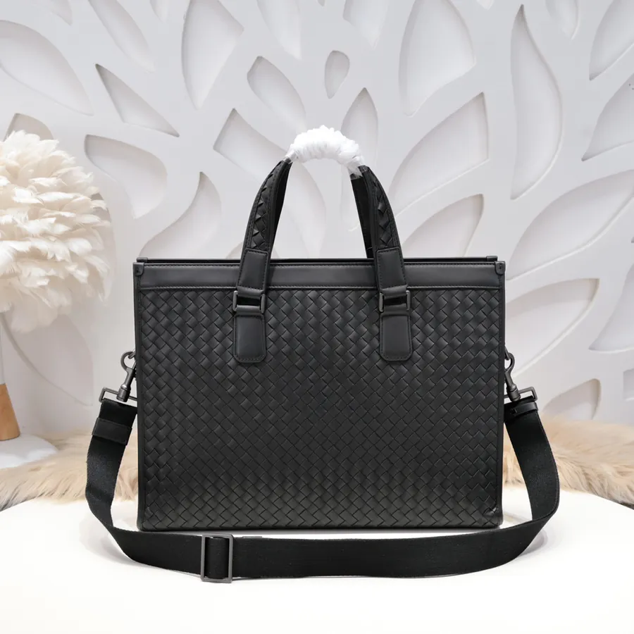 BV Latest Men's Briefcase Premium Leather, Elegant Design
