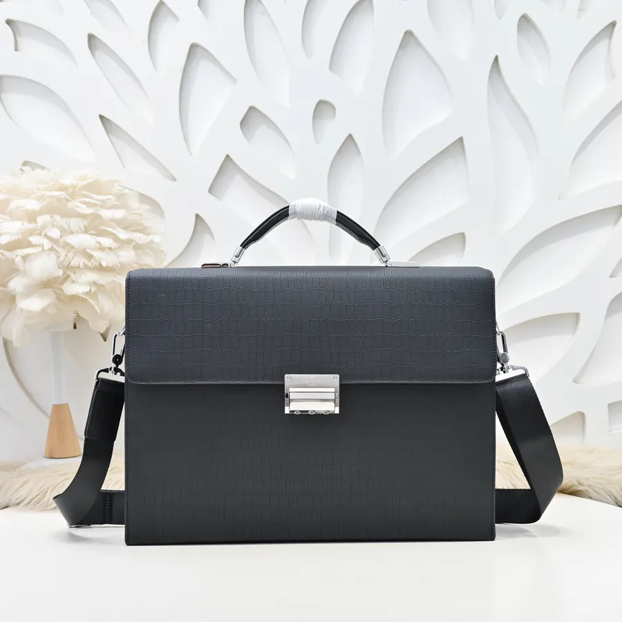 Louis Vuitton Men's New Style Briefcase Tote