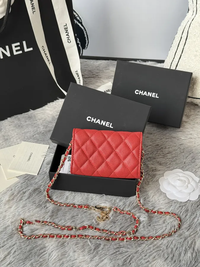 Chane New Fish子酱 Ball Calfskin Waist Bag
