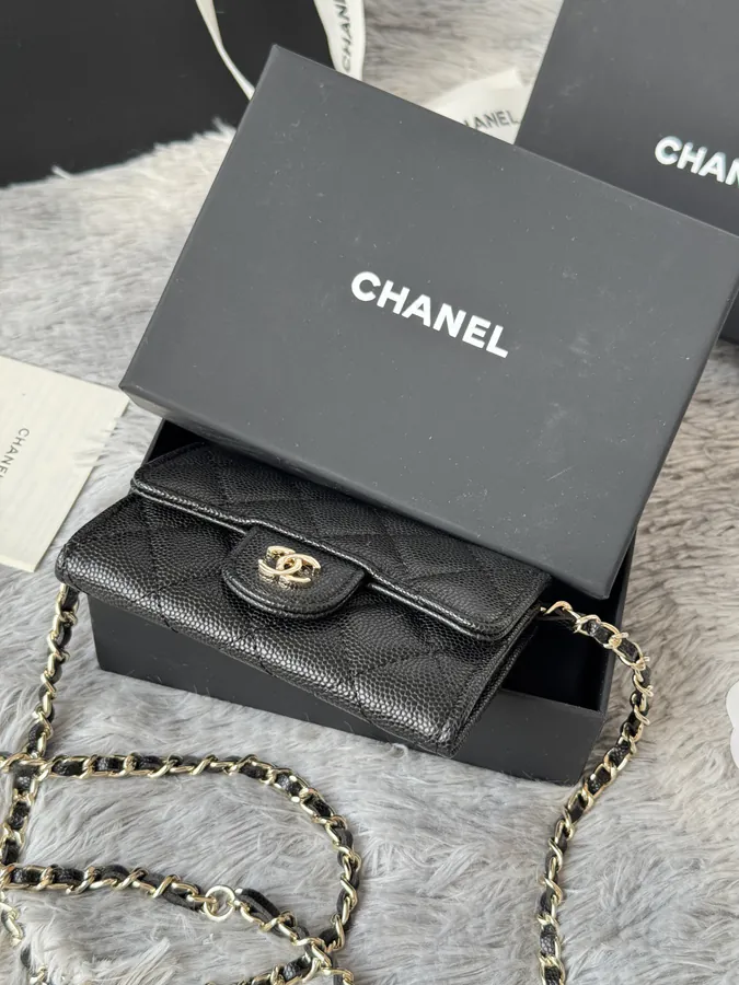 Chane New Fish子酱 Ball Calfskin Waist Bag